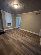 316 E Park St in Pittsburg, KS - Foto de edificio - Building Photo