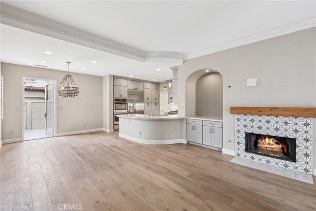 property at 85 Passage