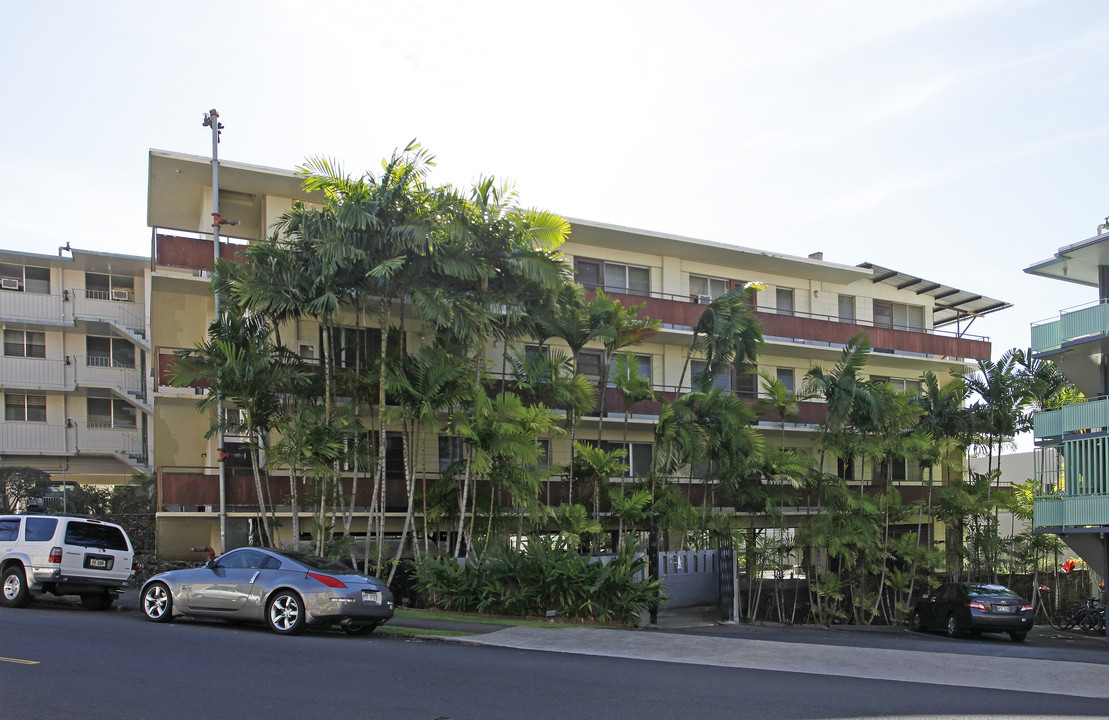 1475 Thurston Ave in Honolulu, HI - Building Photo