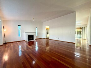 2607 SE 84th Ave in Portland, OR - Building Photo - Building Photo