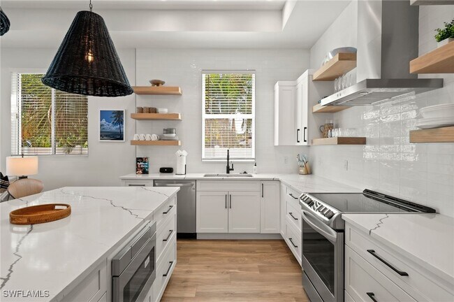 property at 819 91st Ave N