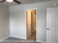305 Toronto Dr photo'
