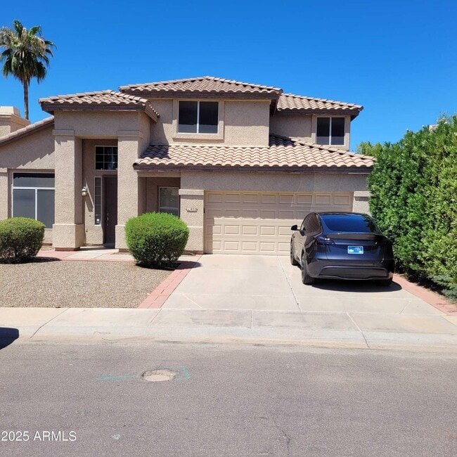 property at 832 N Benson Ln
