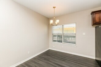 2012 Alanbrooke Dr in Fort Worth, TX - Building Photo - Building Photo