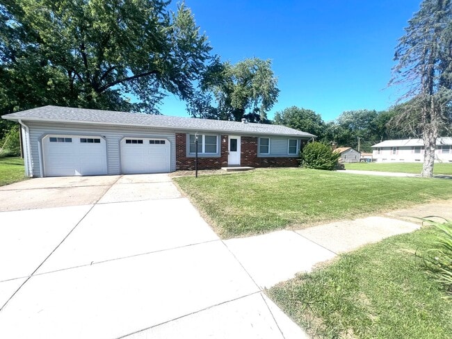 3502 Ipswich Ln in St. Charles, MO - Building Photo - Building Photo