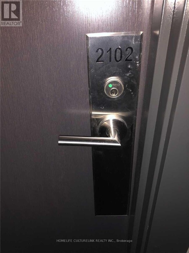 219 Dundas St E in Toronto, ON - Building Photo - Building Photo