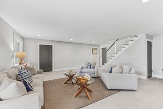 165 1st St E in Boca Grande, FL - Building Photo - Building Photo