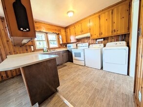 2614 Tryon Dr in Greenville, NC - Building Photo - Building Photo
