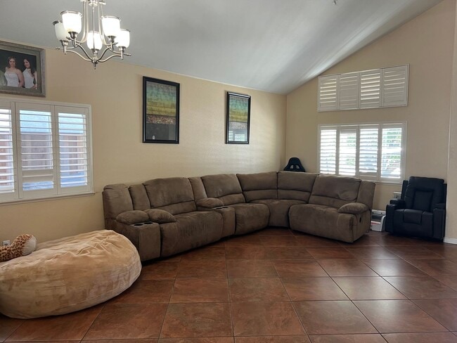 12 New Hampshire Cir in Salinas, CA - Building Photo - Building Photo