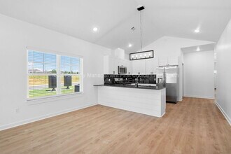 8725 Cantera Dr in Fort Smith, AR - Foto de edificio - Building Photo