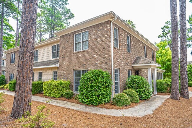 201 Longwood Place in Aberdeen, NC - Building Photo - Building Photo