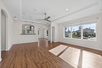 2007 Poli St in Ventura, CA - Building Photo - Building Photo