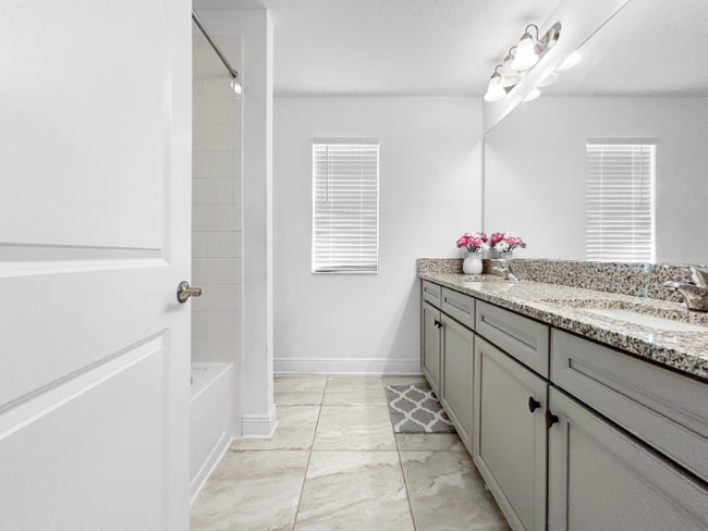 9714 Provencal Ave in Seffner, FL - Building Photo - Building Photo