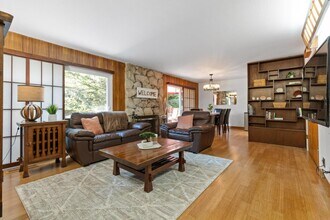 530 Rockaway Beach Ave in Pacifica, CA - Building Photo - Building Photo