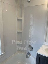 320 W Clark St in Freeport, IL - Building Photo - Building Photo