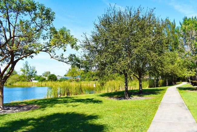 10972 NW 14th Ave in Miami, FL - Building Photo - Building Photo