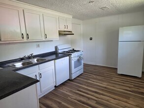 1129 Woodward Ave in Perkinston, MS - Building Photo - Building Photo