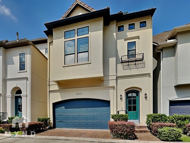 9530 Pemberton Trce