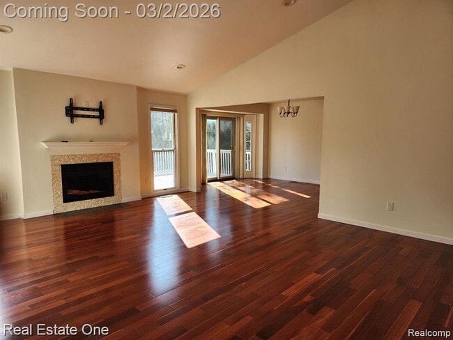 492 Buttercup Dr in Rochester Hills, MI - Building Photo - Building Photo