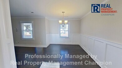 502 Brookforest Rd in Wilmington, NC - Building Photo - Building Photo