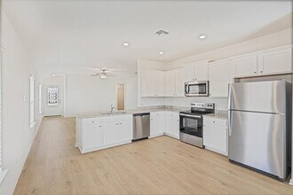 14616 Wahlbergs Wy in Elgin, TX - Building Photo - Building Photo