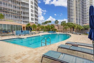 4801 Bonita Bay Blvd in Bonita Springs, FL - Building Photo