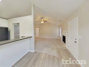 1185 Mercury Dr SE in Lawrenceville, GA - Foto de edificio - Building Photo