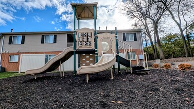 Brandywine Court in Fairfield, OH - Foto de edificio - Building Photo