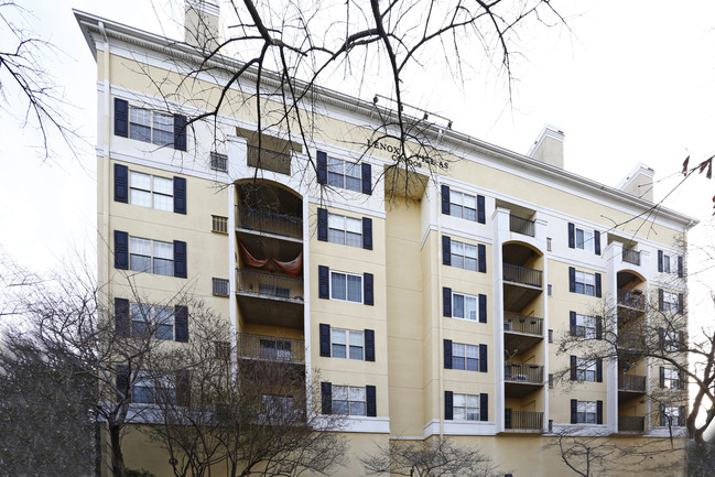 Lenox Villas Condominium in Atlanta, GA - Building Photo - Building Photo