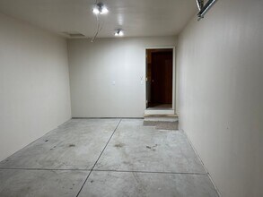 1703 W Fern Dr in Moses Lake, WA - Foto de edificio - Building Photo