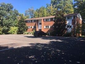 6065 Donna-Jay Dr in Loveland, OH - Building Photo