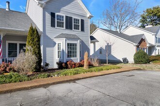 1217 Carriage Park Dr in Franklin, TN - Building Photo - Building Photo