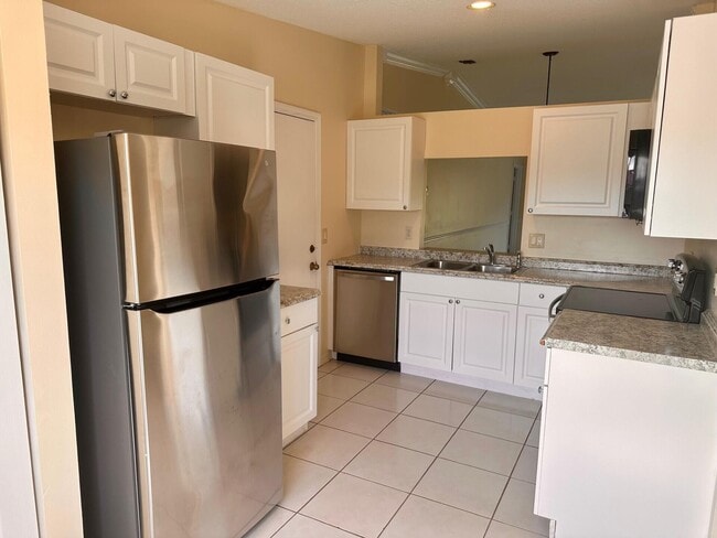 3620 Miramontes Cir in Wellington, FL - Foto de edificio - Building Photo