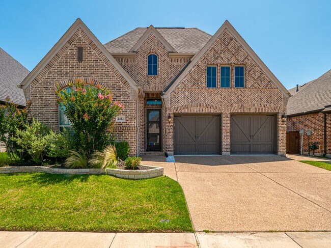 4412 La Roche Ave in Carrollton, TX - Building Photo - Building Photo