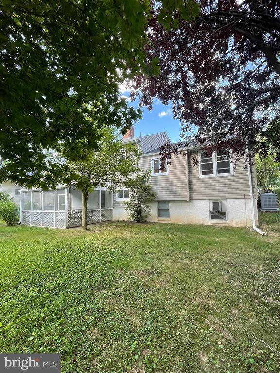 31 Pershing Ave in Ewing Township, NJ - Building Photo - Building Photo