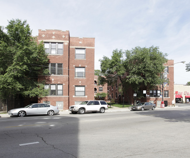 2876-2900 N Clark St in Chicago, IL - Building Photo - Building Photo