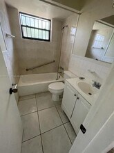 1941 NW 152nd Terrace in Opa Locka, FL - Building Photo - Building Photo