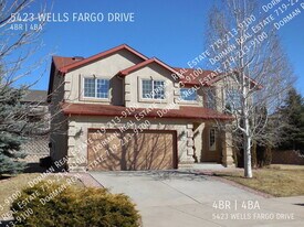 5423 Wells Fargo Dr W in Colorado Springs, CO - Building Photo