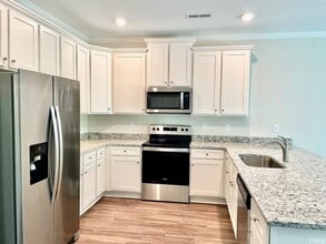 6928 Outfall Point Ln in Raleigh, NC - Building Photo - Building Photo