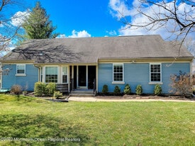 2D Aaron Burr Ct in Monroe Township, NJ - Building Photo