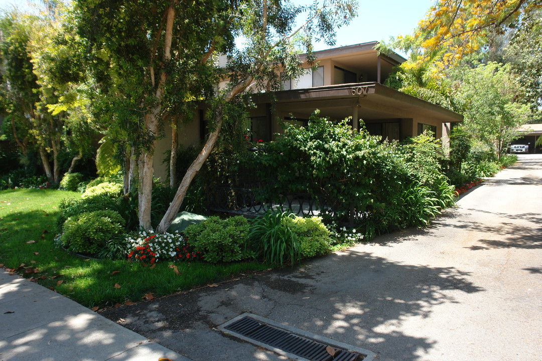 507 Madison Ave in Pasadena, CA - Building Photo