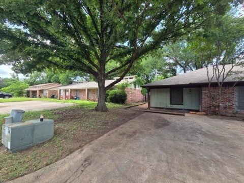 property at 1012 Lynn St