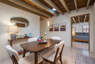 715 S St Francis Dr in Santa Fe, NM - Building Photo - Building Photo