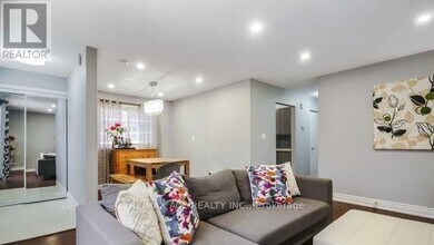 45 Snowball Crescent in Toronto, ON - Building Photo - Building Photo