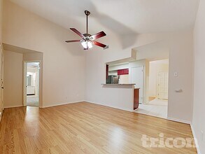 5907 Misty Meadow St in League City, TX - Building Photo - Building Photo