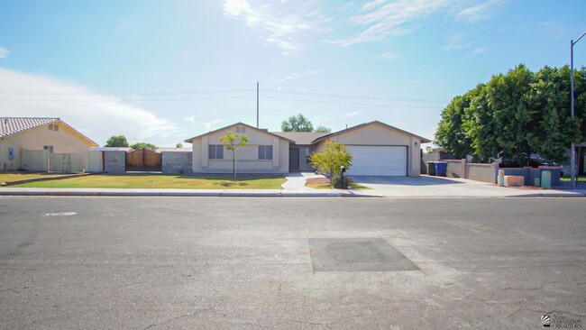 2620 S 32nd Ave in Yuma, AZ - Building Photo - Building Photo