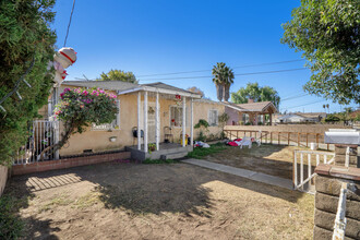 7944 Whitmore St in Rosemead, CA - Building Photo - Building Photo