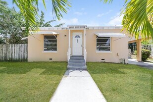 195 E 28th St in West Palm Beach, FL - Building Photo
