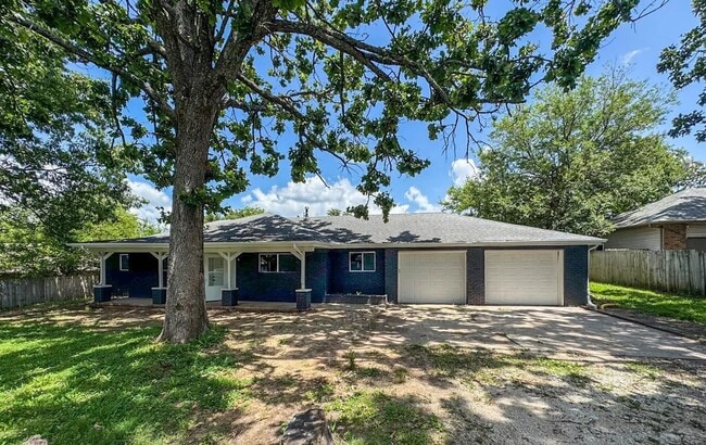 property at 804 Washington St