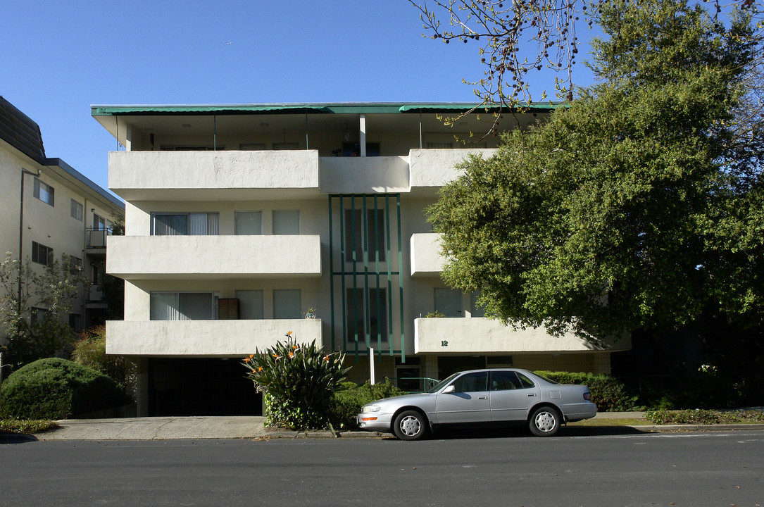 12 Duane St in Redwood City, CA - Building Photo